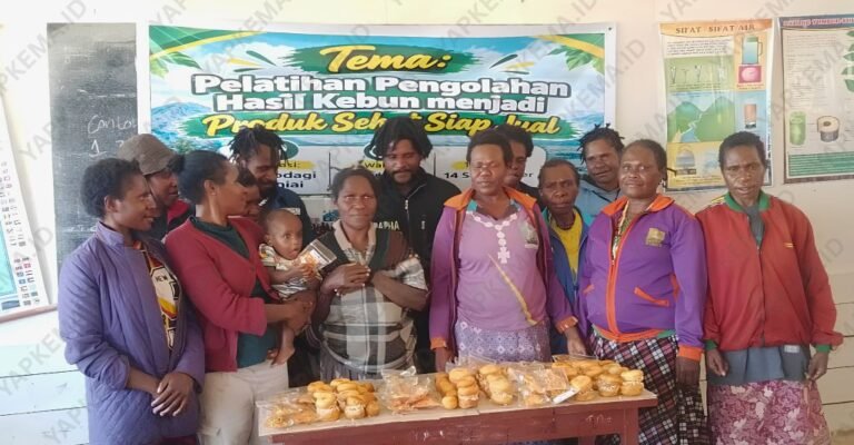 Mama-mama peserta pelatihan Ekonomi